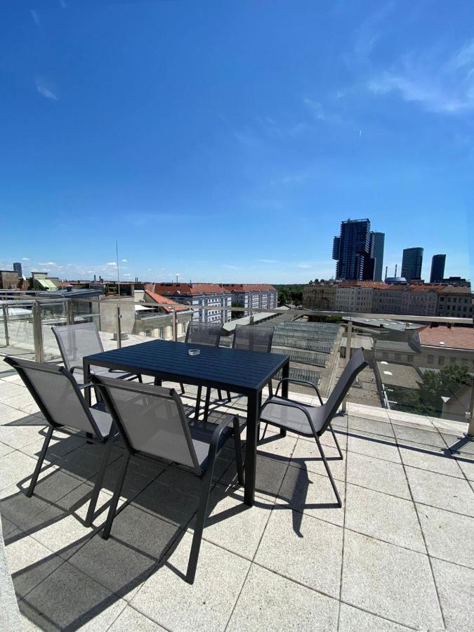 Elegant Duplex Danube Canal เวียนนา ภายนอก รูปภาพ